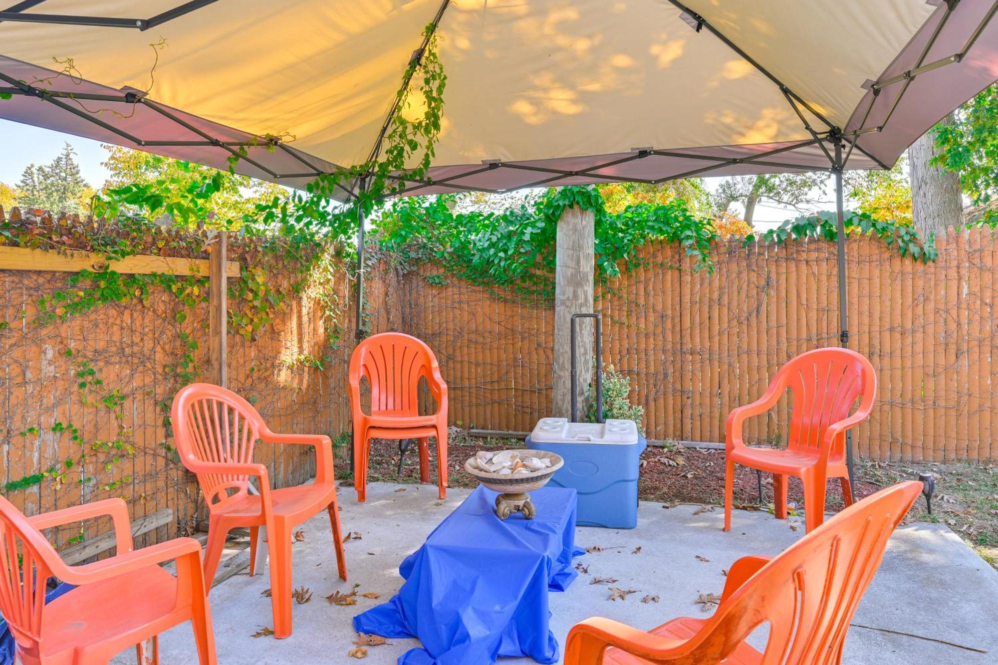 Central Elmont Studio With Great Outdoor Space! Ngoại thất bức ảnh